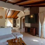 Liberis Loft *
