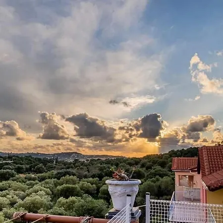 بيت للعطل Liberis Loft أرغوستولي