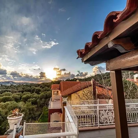 بيت للعطل Liberis Loft أرغوستولي