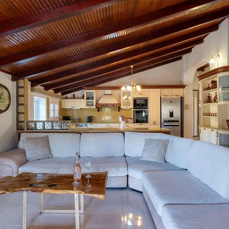 Liberis Loft * Argostoli (Kefalonia)